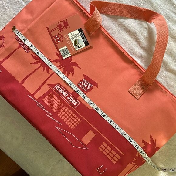 Trader Joe’s Insulated Grocery Bag Limited Edition 8 Gallon Peach Orange - Picture 6 of 11